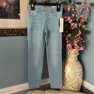 Brand New Celebrity Pink Girls Mid Rise Soft Stretch Skinny Light Blue Jeans